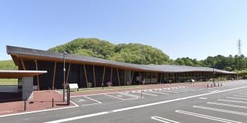 軽井沢発地市庭